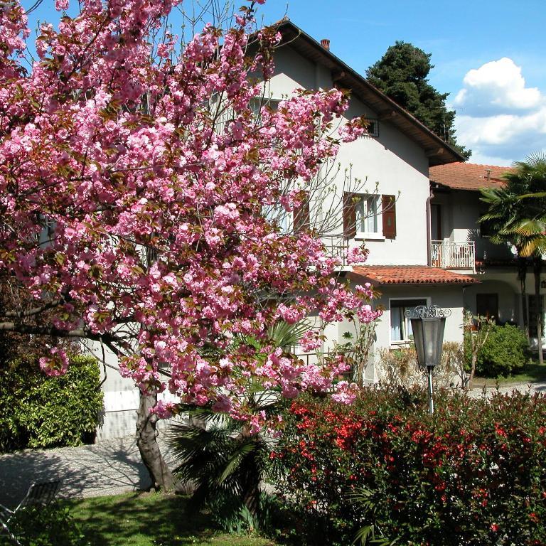 Du Parc Hotel Lake Maggiore Luaran gambar